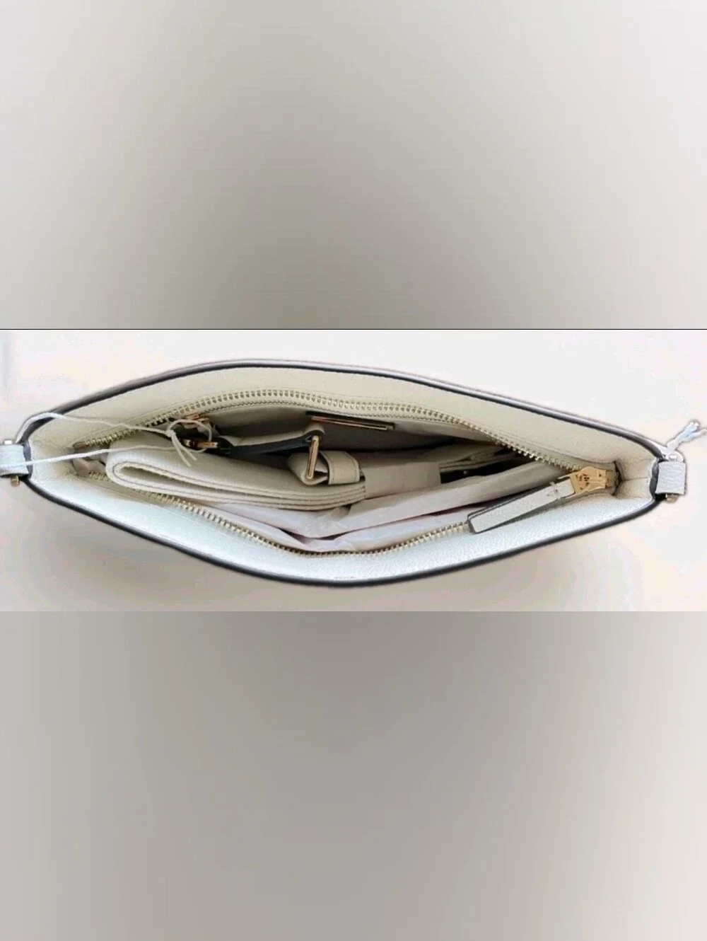 NWT Tory Burch Blake Swingpack Crossbody Clutch Leather Bag – Ivory/Off-White